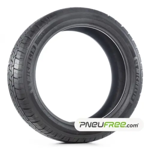 235/45R19 Michelin LTX TRAIL ST 99H